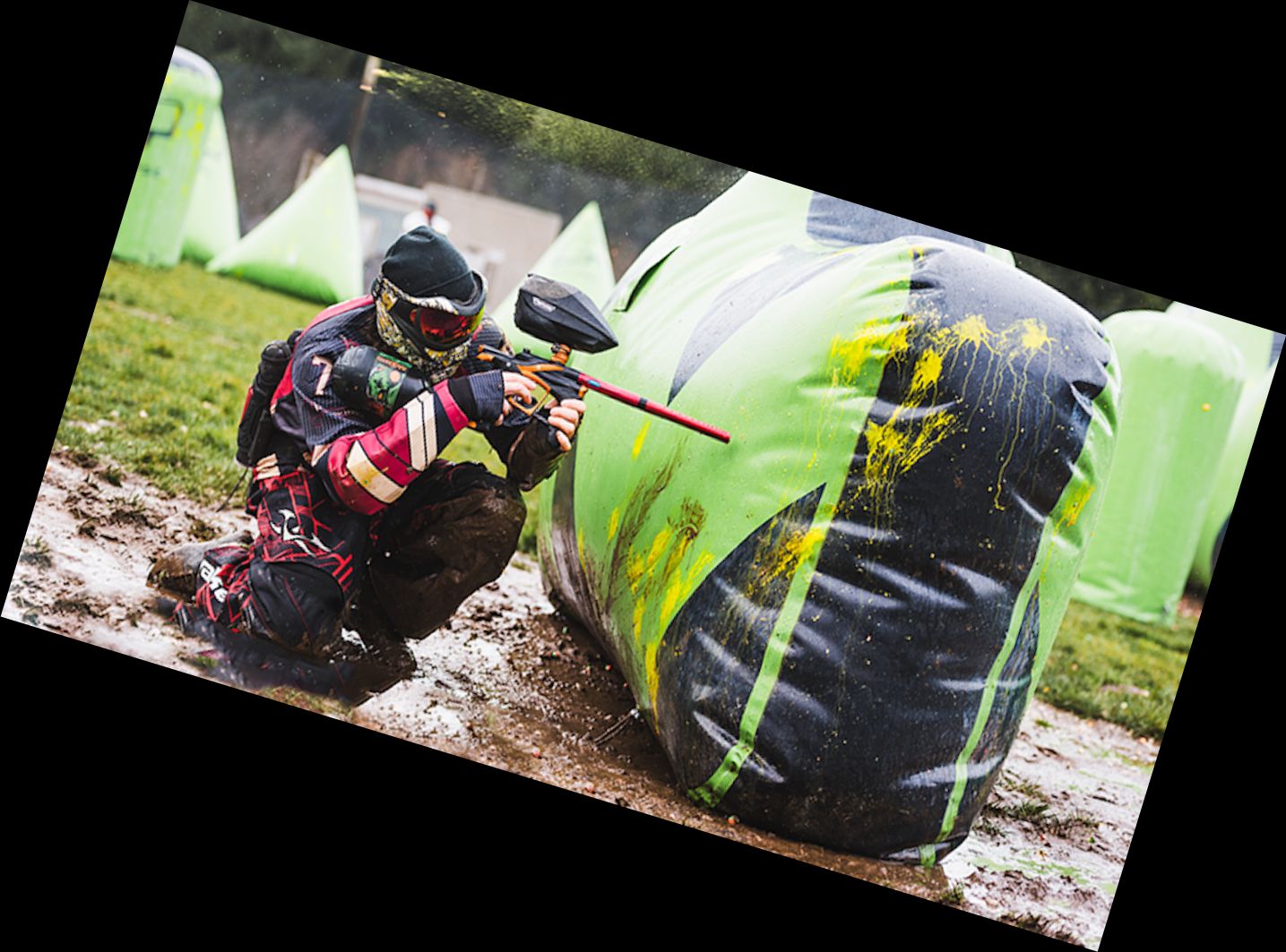 Ігра в пейнтбольну стрільбу